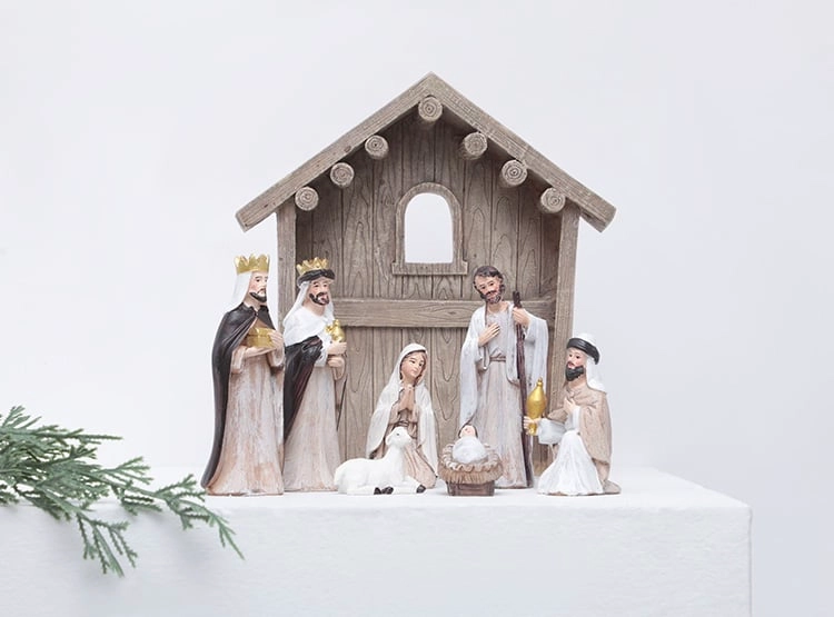 PESEBRE RIPLEY HOME SAGRADA FAMILIA Y REYES MAGOS 8 PIEZAS 22 CM - 1