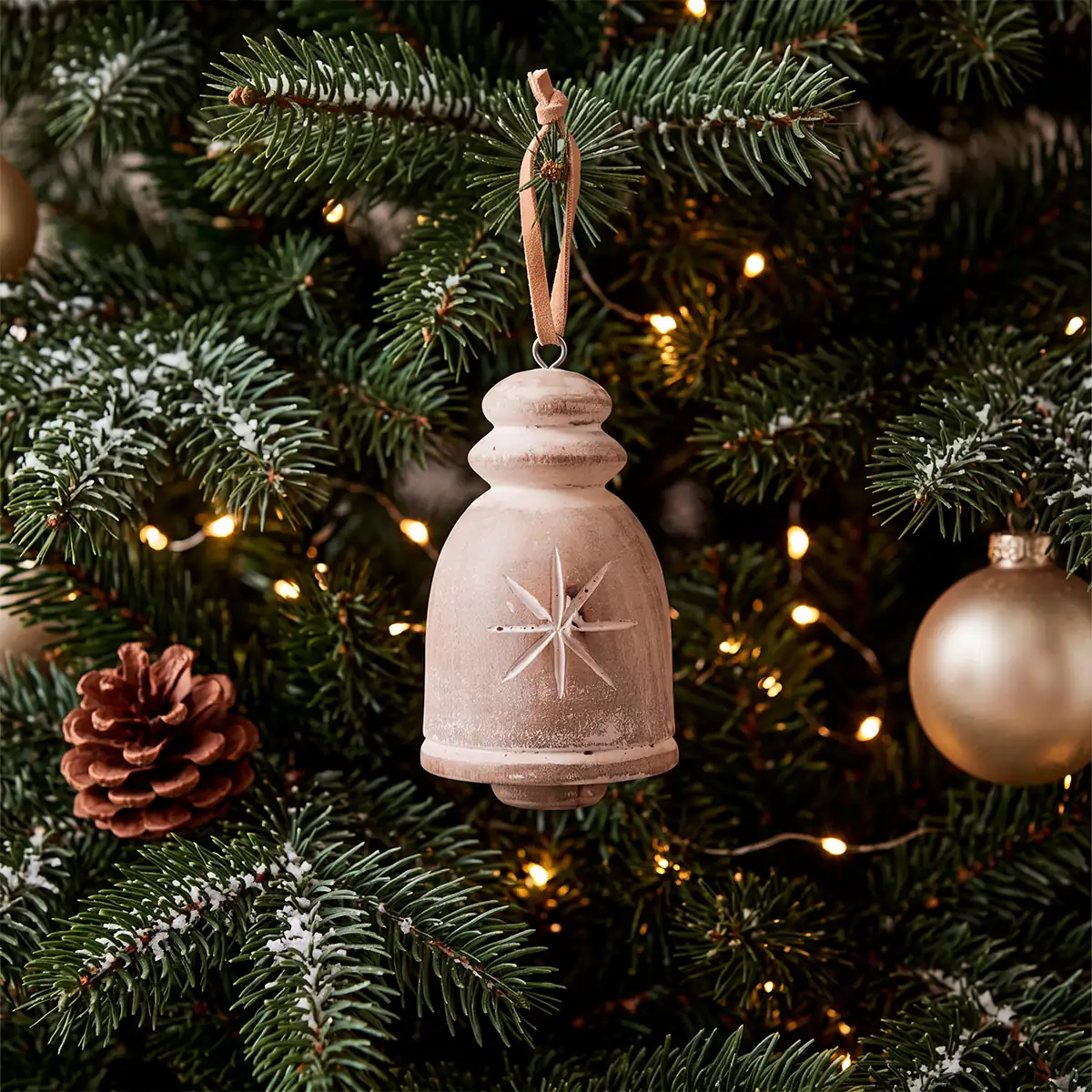 ADORNO NAVIDEÑO PARA ÁRBOL MAISON LINETT MADERA ESTRELLA 12 CM - 1