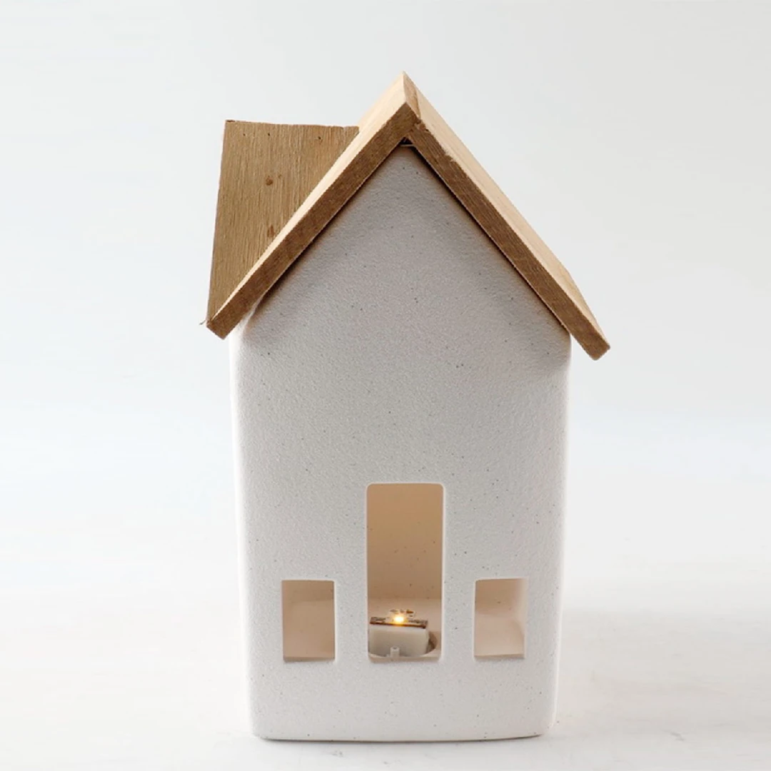 ADORNO NAVIDEÑO RIPLEY HOME CASITA 3 PUERTAS 23.7 CM - 1