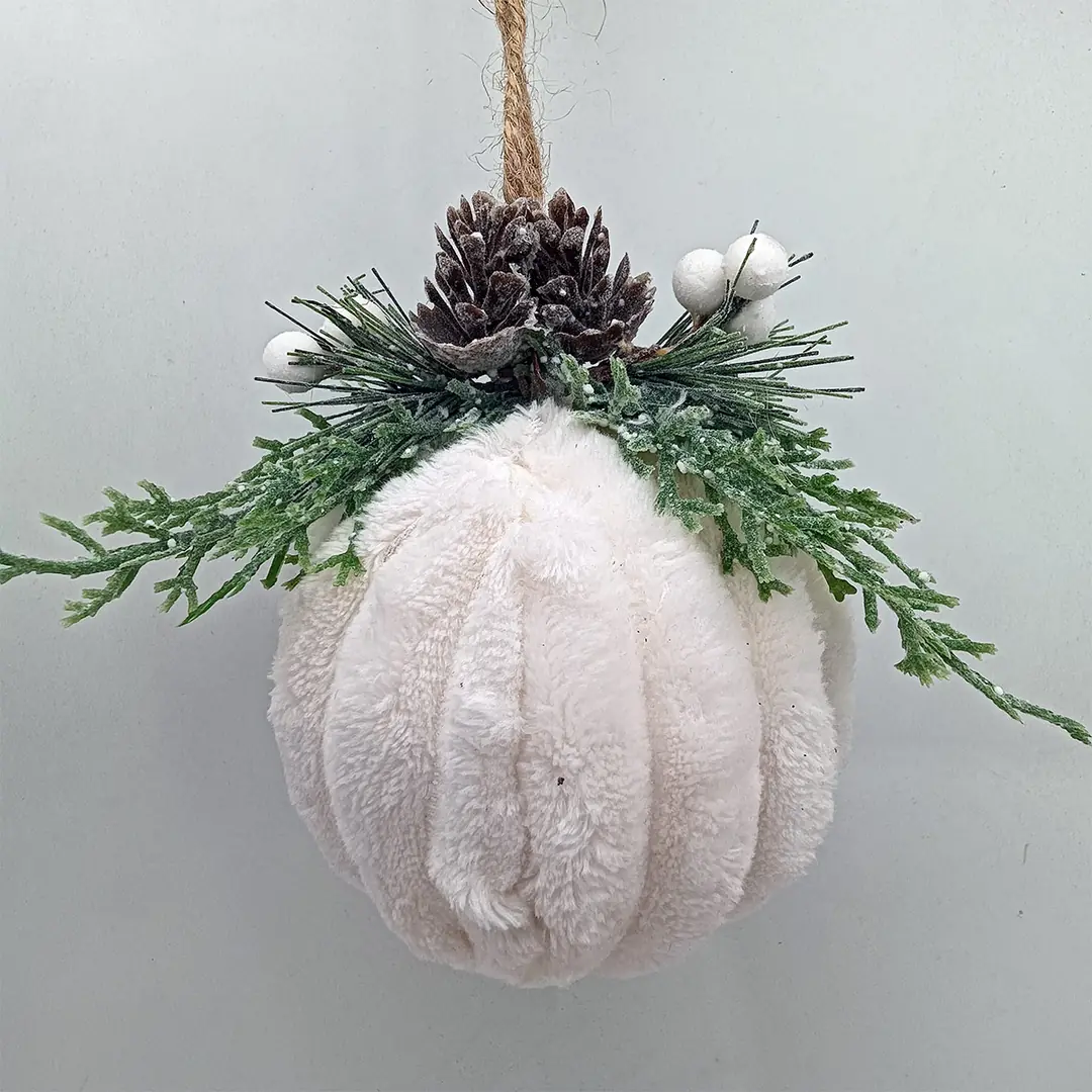 ADORNO NAVIDEÑO PARA ÁRBOL RIPLEY HOME PELOS ACANALADO RAMA 11 CM - 1