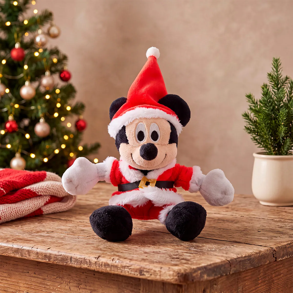 ADORNO NAVIDEÑO PARA ÁRBOL DISNEY FIGURA MICKEY FELPA 15 CM - 1