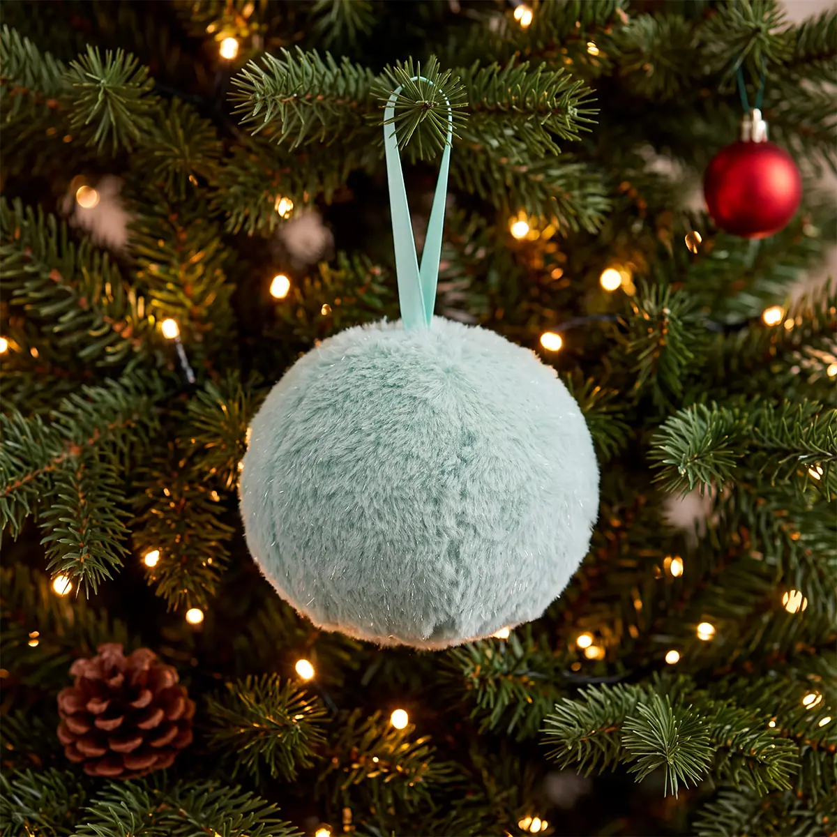ADORNO NAVIDEÑO PARA ÁRBOL RIPLEY HOME ESFERA PELUDA 15 CM - 1
