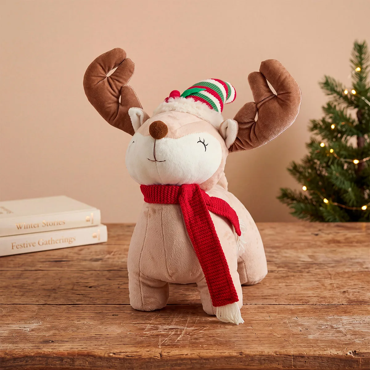 MUÑECO NAVIDEÑO RIPLEY HOME RENO 55 CM - 1