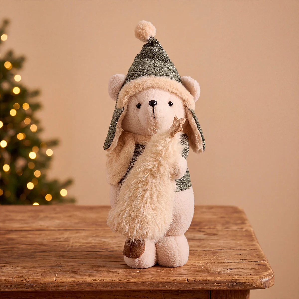 MUÑECO NAVIDEÑO RIPLEY HOME OSO CON ÁRBOL 48 CM - 1
