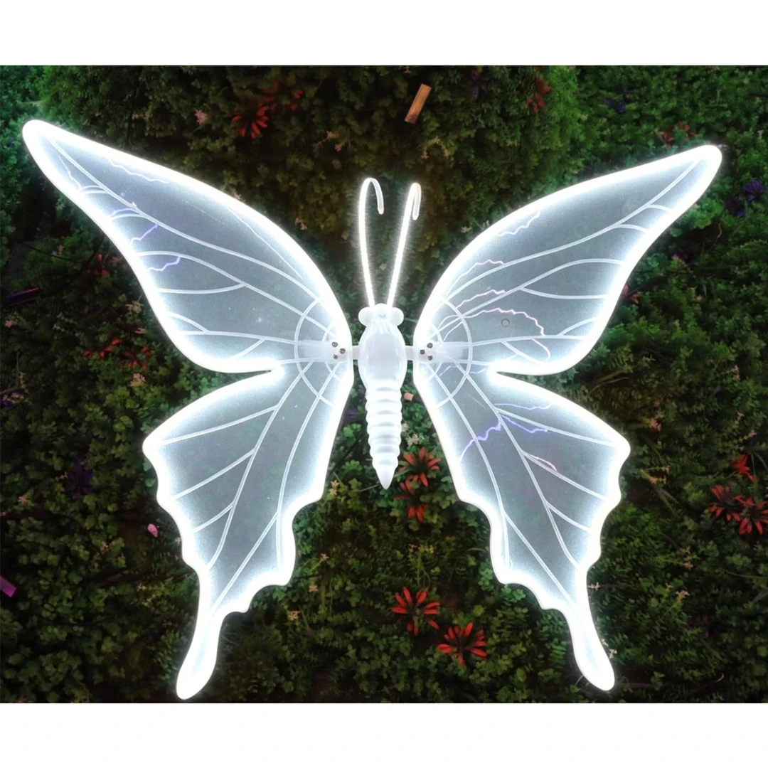 ADORNO NAVIDEÑO RIPLEY HOME MARIPOSA 100 CM - 2