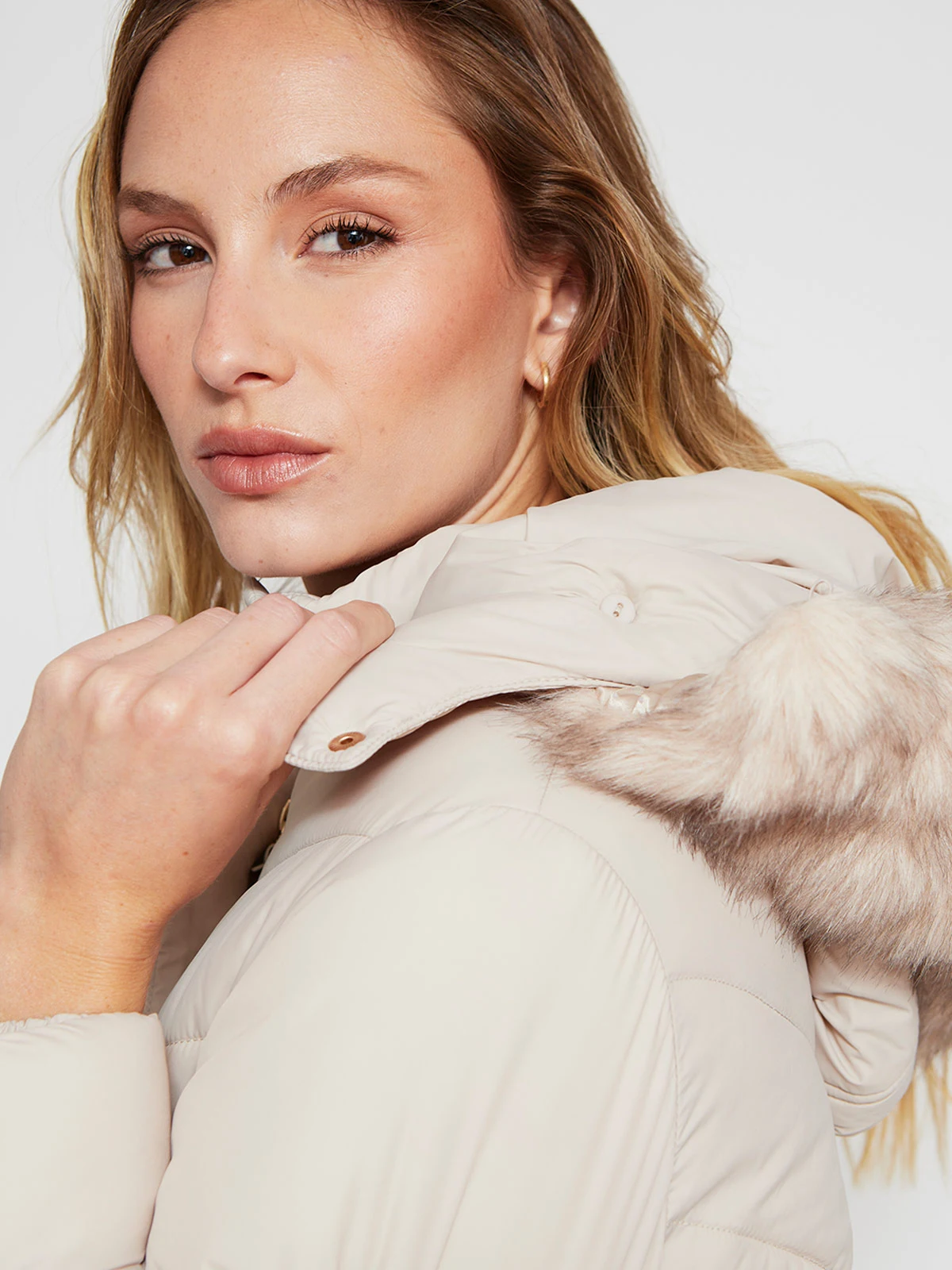 PARKA MUJER CACHAREL CORTA ABEL - 3