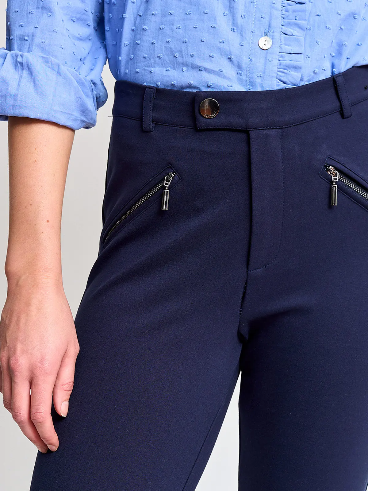 PANTALÓN REGULAR MUJER CACHAREL CLARA - 4
