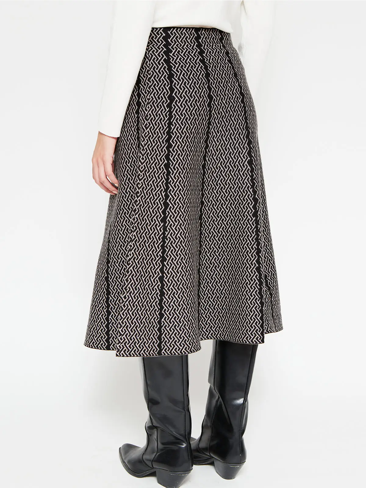 FALDA CORTA MUJER CACHAREL - 3