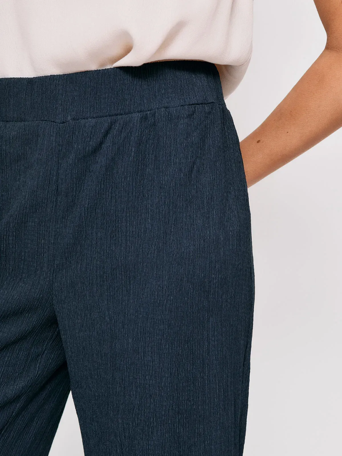 PANTALÓN REGULAR MUJER AZIZ ARAYA - 4
