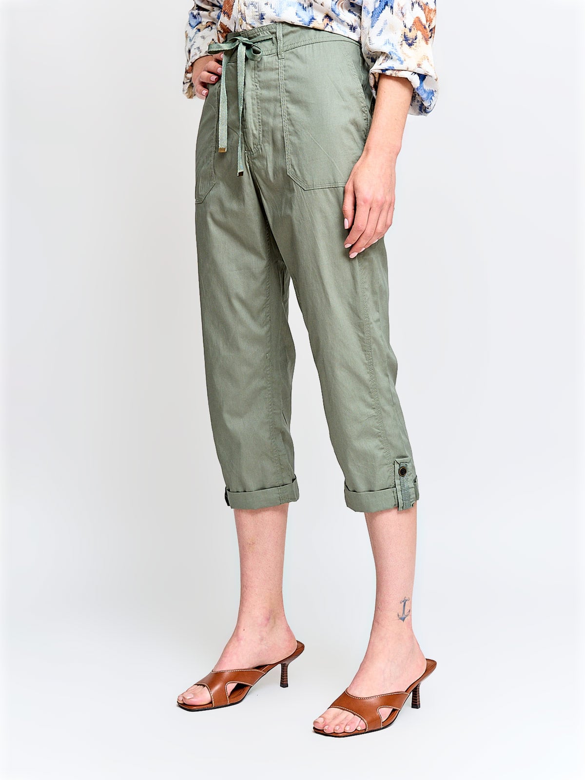 PANTALÓN MUJER AZIZ CAPRI ALIA - 2