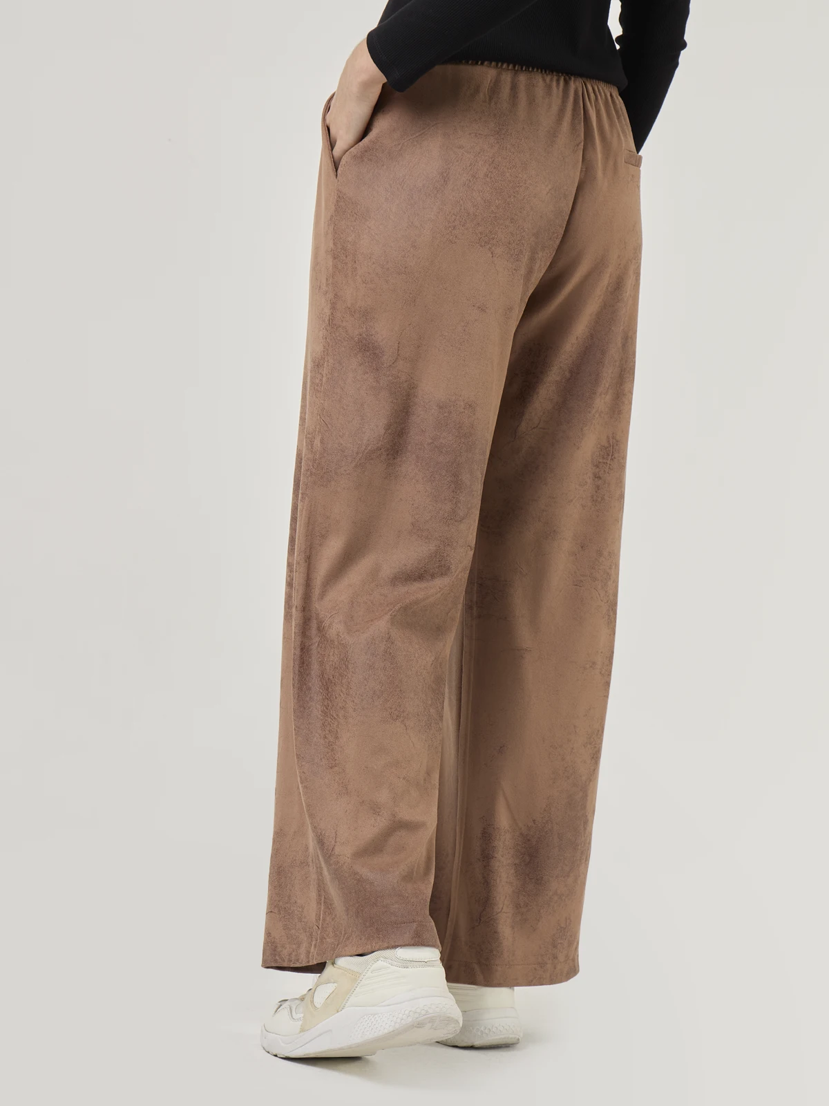 PANTALÓN REGULAR MUJER AZIZ SUEDE - 2