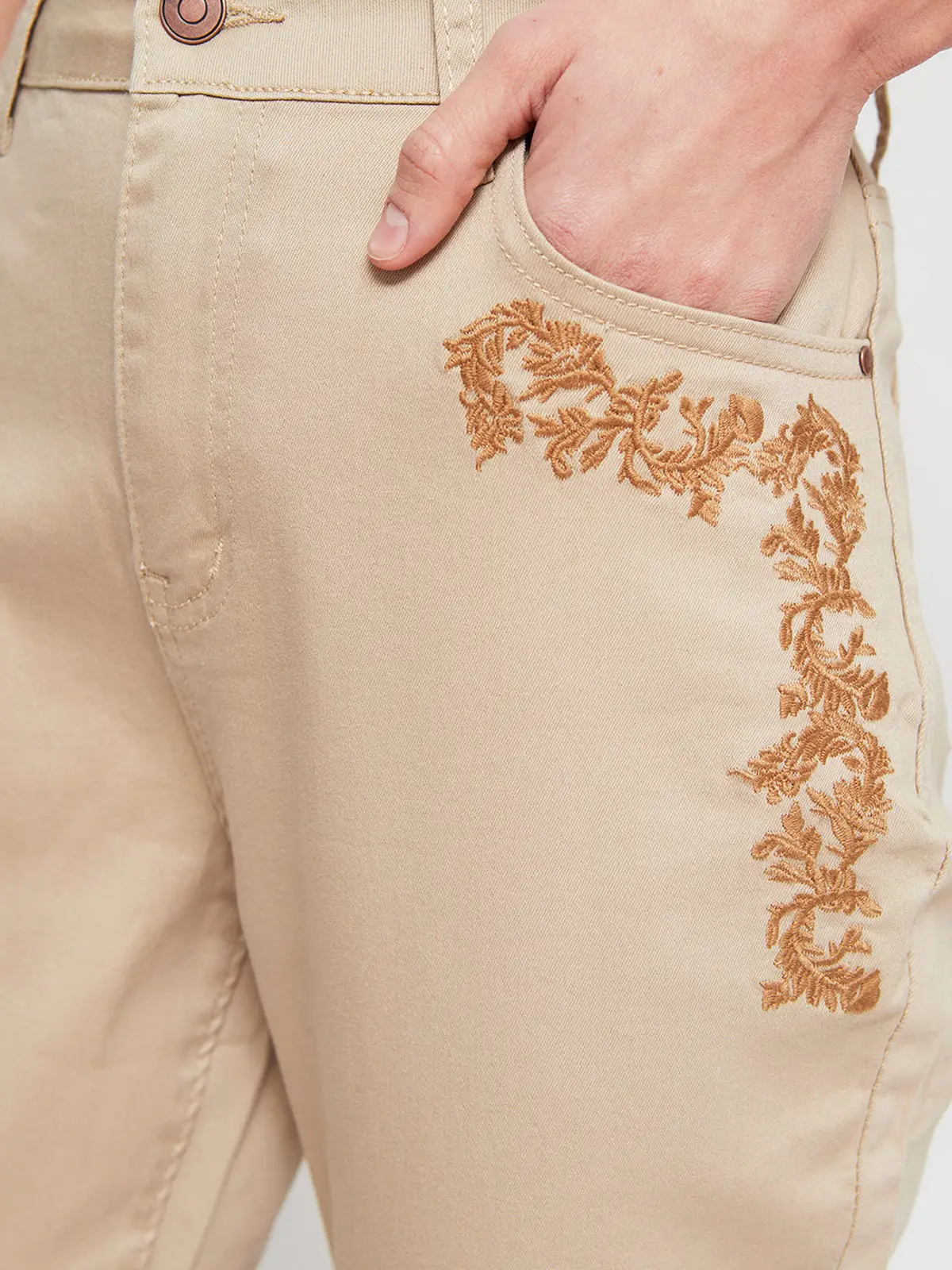 JEANS REGULAR MUJER AZIZ BORDADO - 4