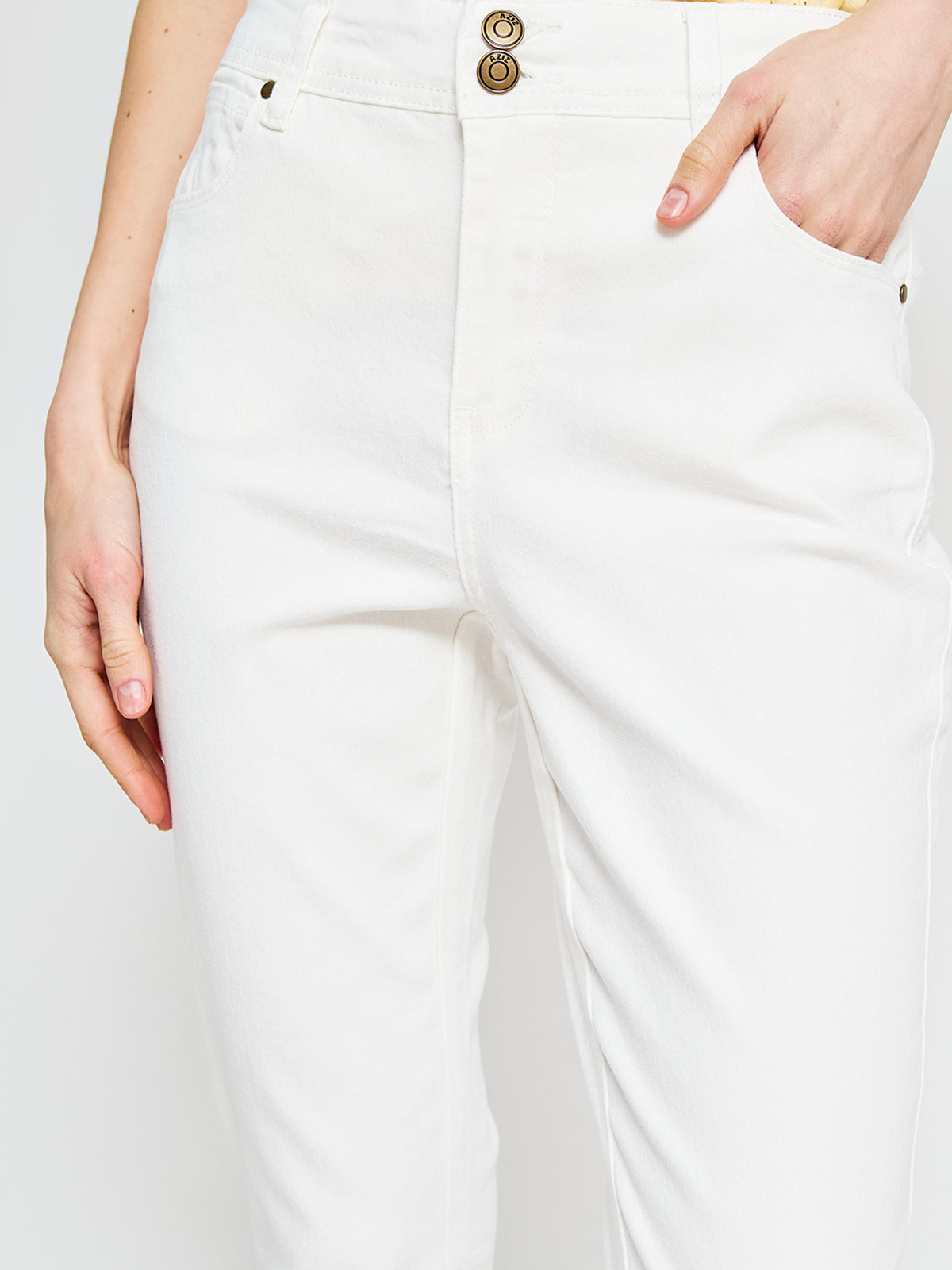 PANTALÓN CAPRI MUJER AZIZ - 4