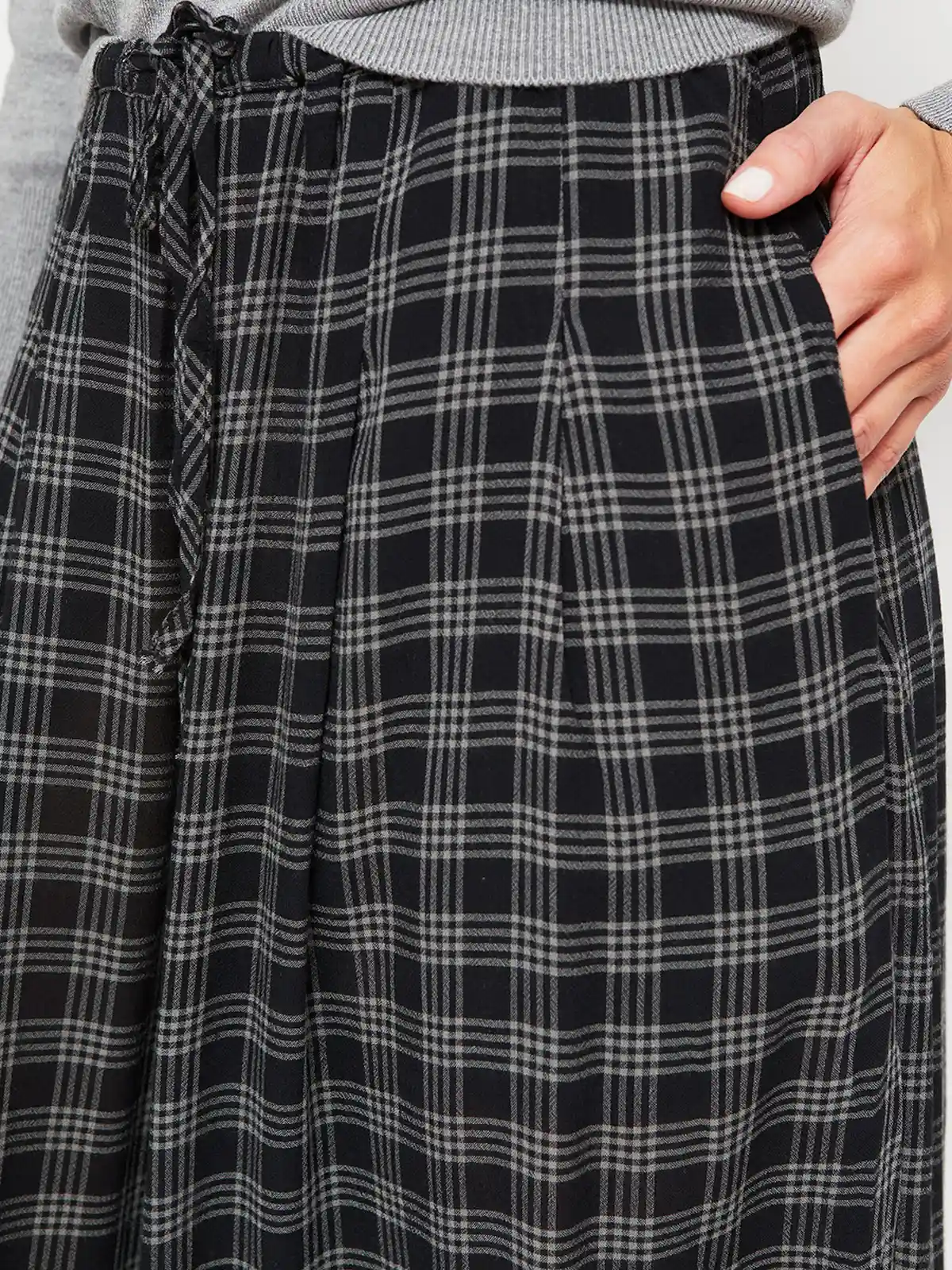 PANTALÓN REGULAR MUJER MARQUIS CHECK - 4