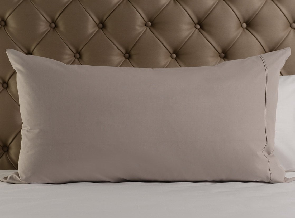 FUNDA DE ALMOHADA RIPLEY HOME MEDIDAS ESPACIALES ALGODÓN 200 HILOS 70 X 50 CM GRIS - 1