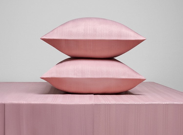 SET DE SÁBANAS RIPLEY HOME EMBOSSED QUEEN PALO ROSA - 1