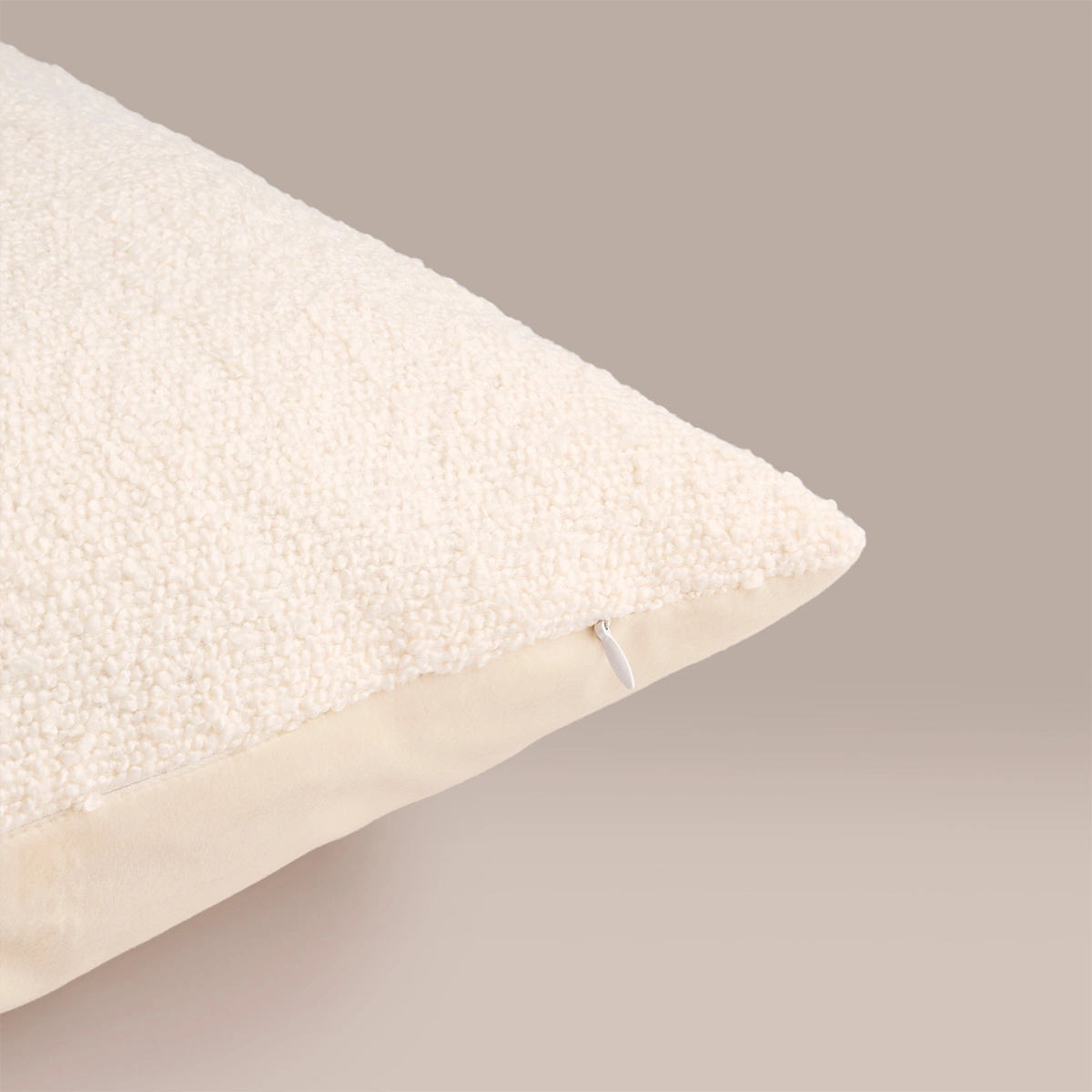 COJÍN RIPLEY HOME TEXTURA 50X50 CM IVORY - 2