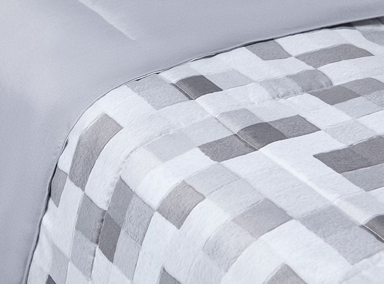 SET DE CAMA RIPLEY HOME CUADROS 2 PLAZAS MICROFIBRA GRIS ESTAMPADOS - 3