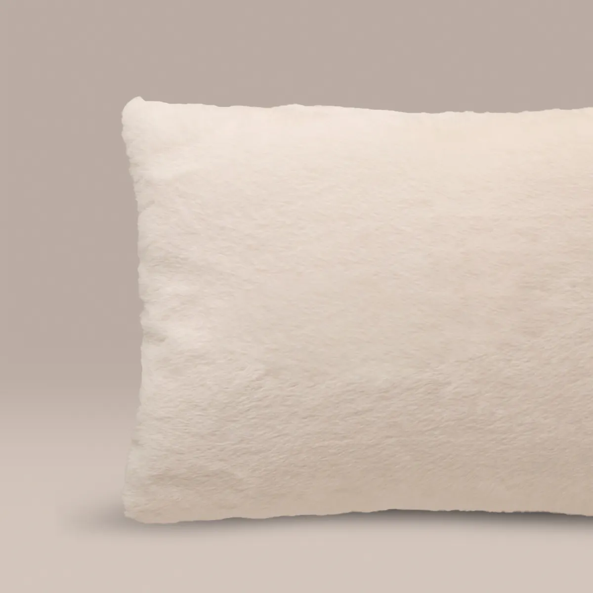 COJÍN RIPLEY HOME PELUDO 50X50 CM IVORY - 3
