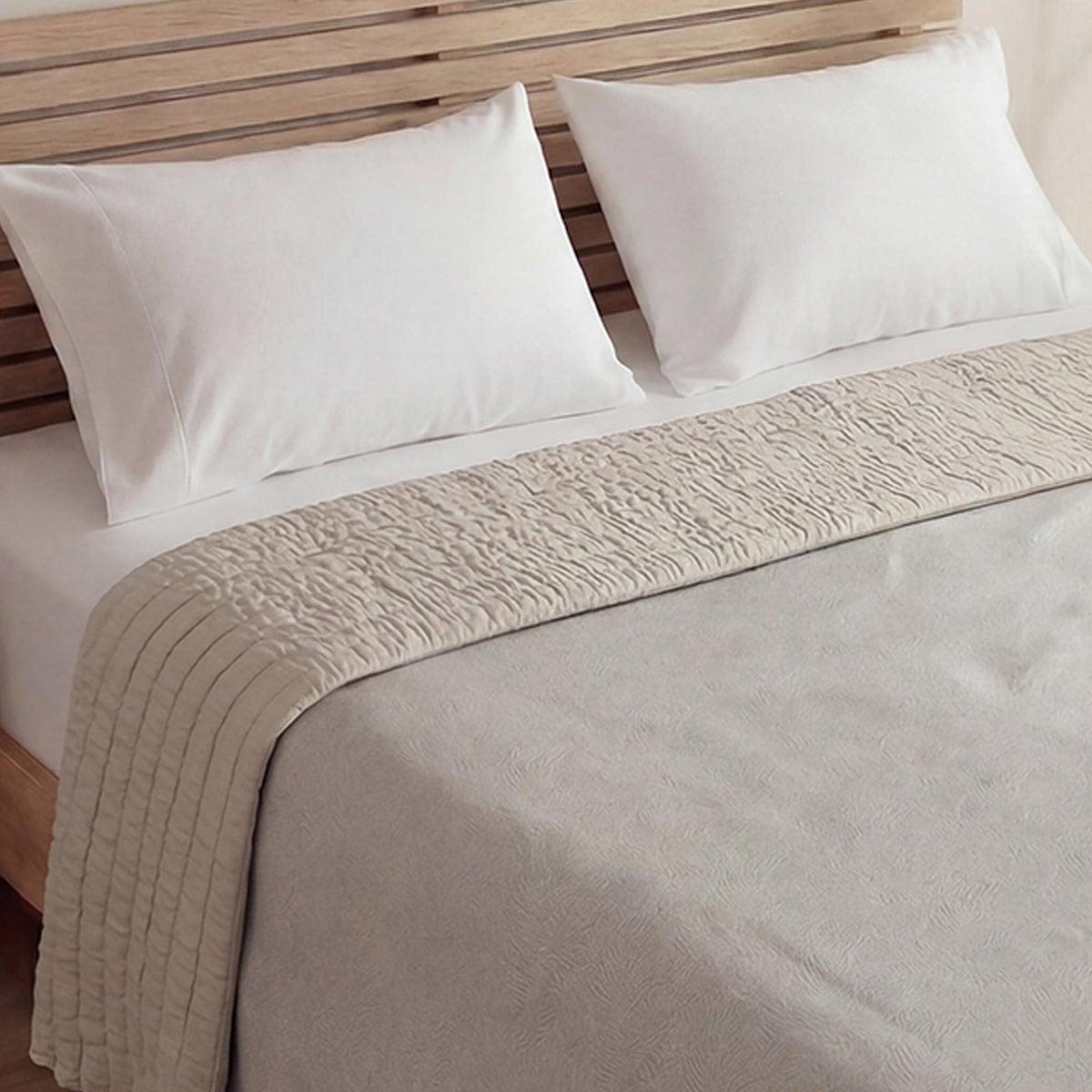 CUBRECAMA VELVET GREEK BEIGE 1.5 PLAZAS - 2