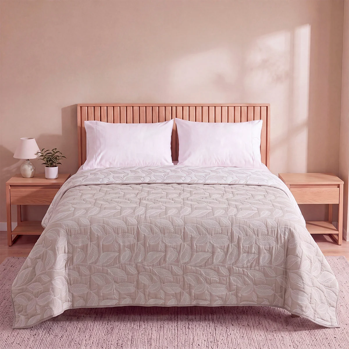 CUBRECAMA RIPLEY HOME JACQUARD 2 PLAZAS HOJAS TAUPE - 1