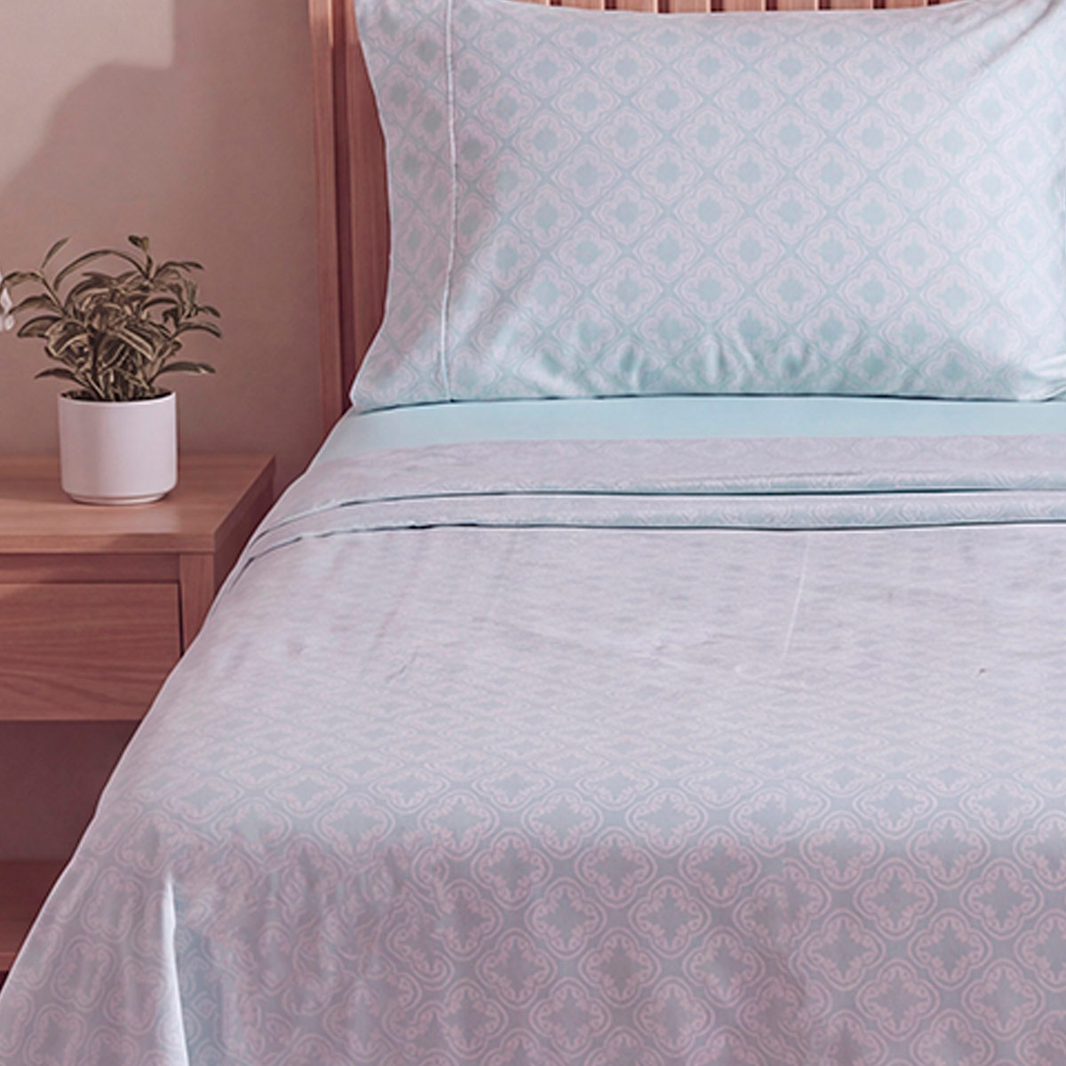 SET DE SÁBANAS RIPLEY HOME ESTAMPADA 180 HILOS QUEEN COLIBRÍ CELESTE - 3