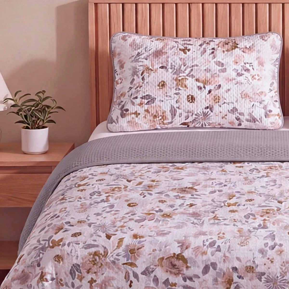 CUBRECAMA RIPLEY HOME ULTRASONIC 2 PLAZAS FLOR JARDÍN ROSADO - 3