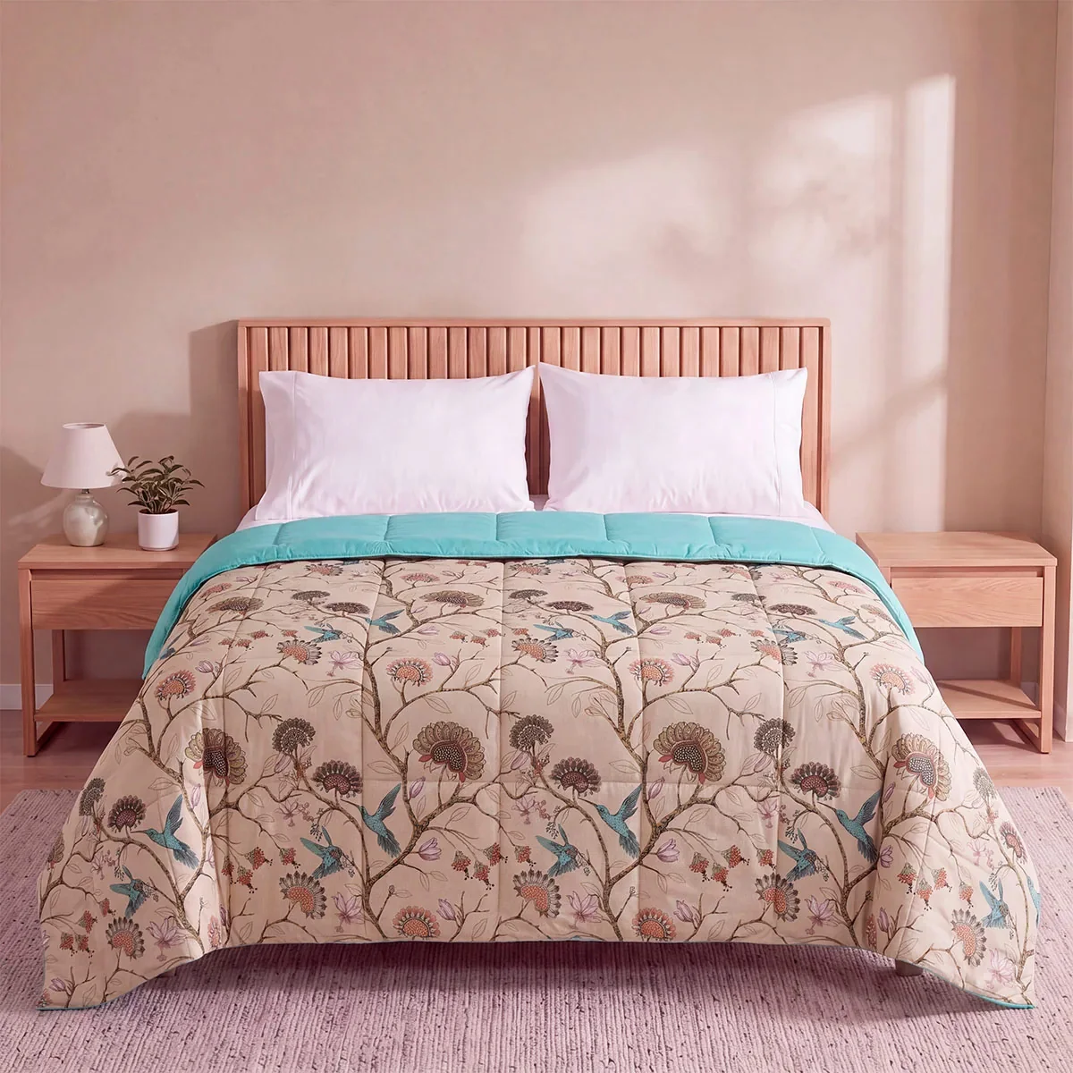 EDREDÓN RIPLEY HOME MICROFIBRA QUEEN COLIBRÍ BEIGE - 1