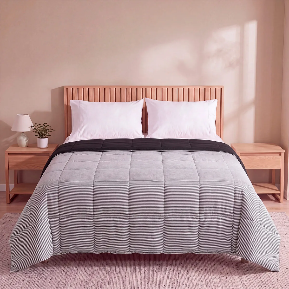 EDREDÓN RIPLEY HOME MICROFIBRA KING BLACK AND WHITE - 1