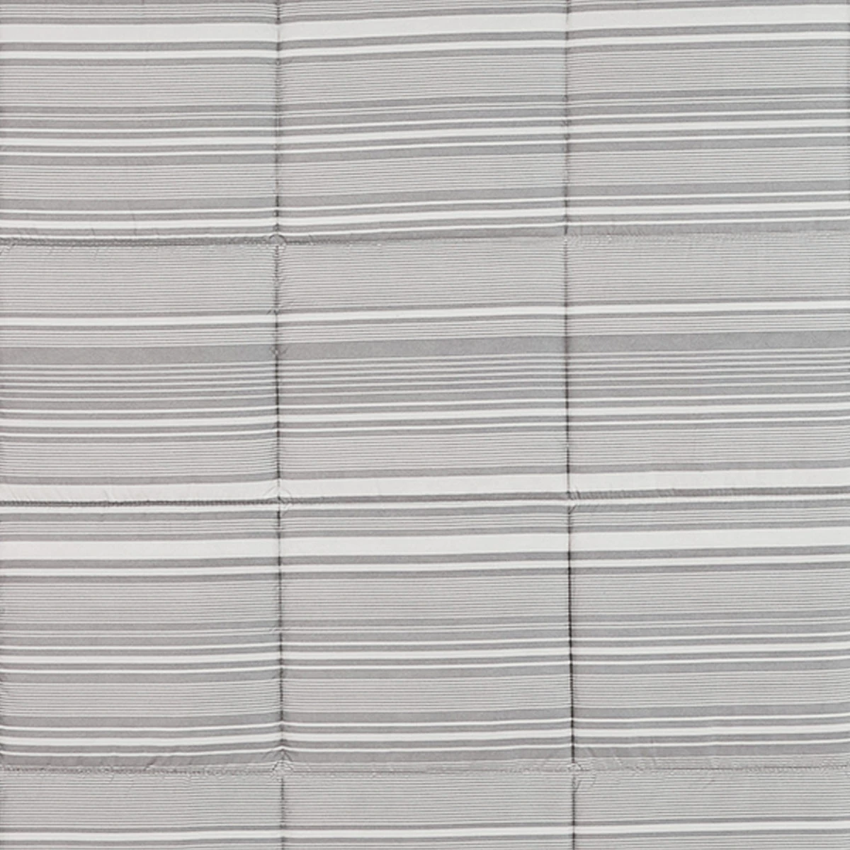 EDREDÓN RIPLEY HOME MICROFIBRA QUEEN URBAN STRIPES GRIS - 5