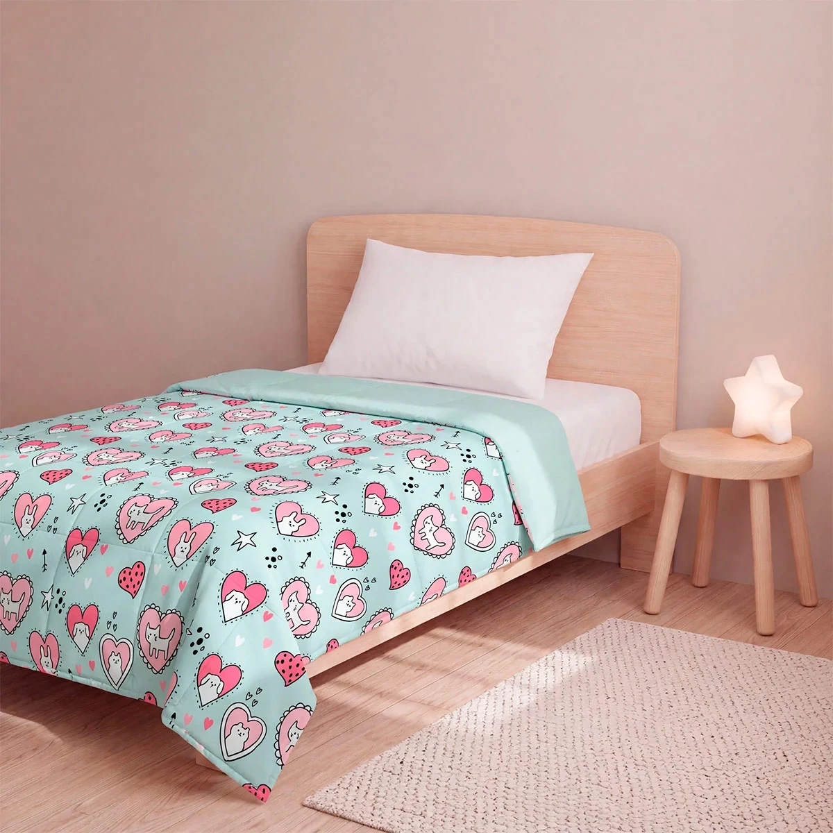 EDREDÓN RIPLEY HOME MICROFIBRA 1.5 PLAZAS CORAZONES ROSA - 2