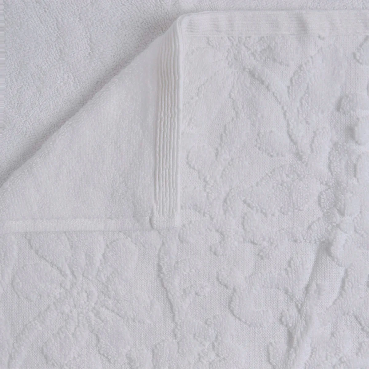 TOALLA DE BAÑO RIPLEY HOME JACQUARD 70X140 CM BLANCO  - 5