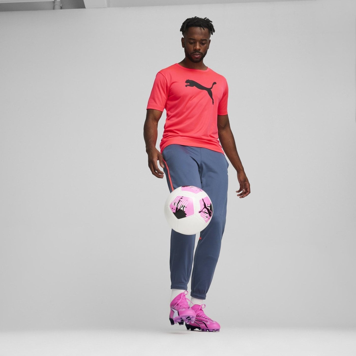 Ripley - ZAPATILLA HOMBRE PUMA FÚTBOL PASTO SINTÉTICO PÚRPURA 107754 01