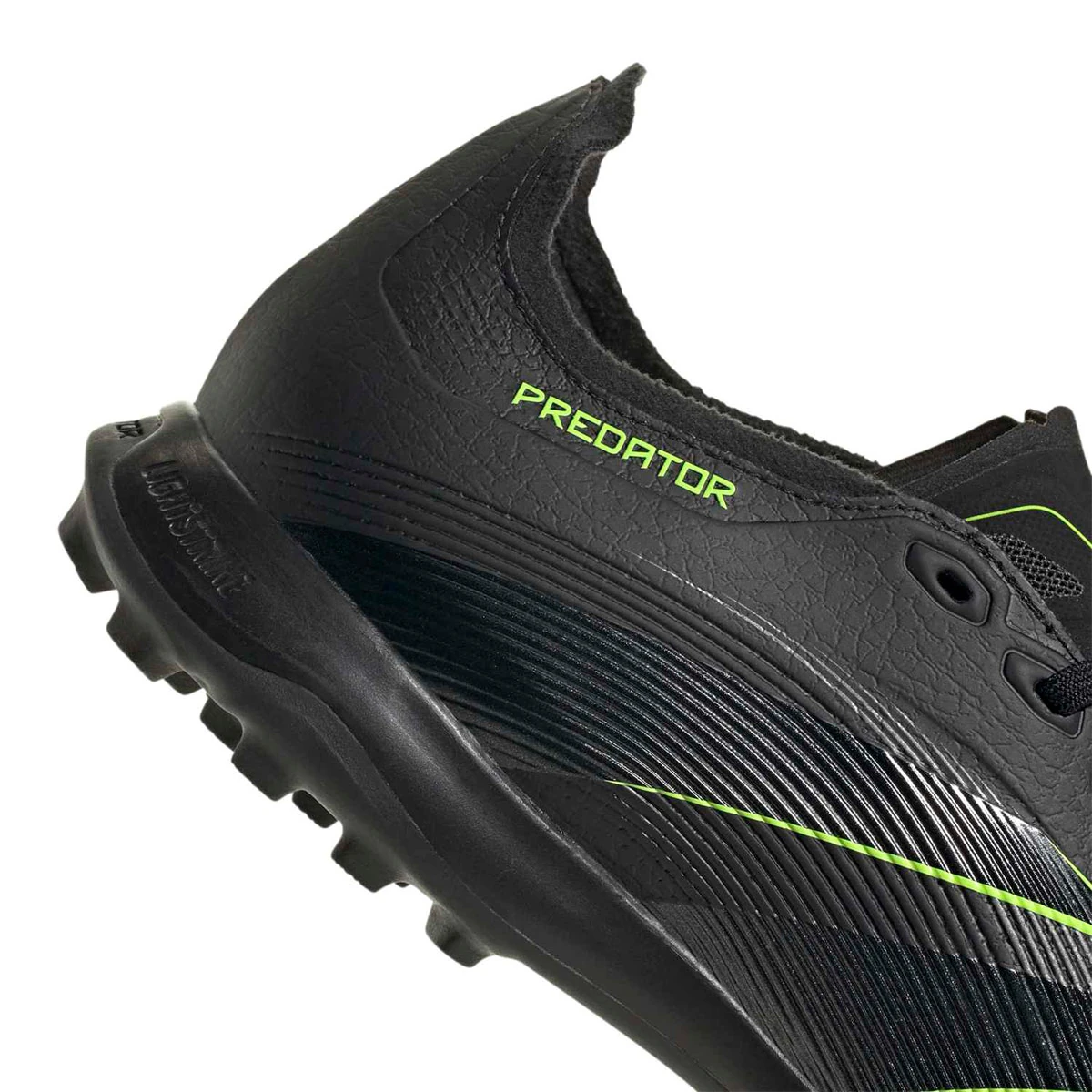 ZAPATILLAS HOMBRE ADIDAS CHIMPUNES NEGRO PREDATOR LEAGUE - 7