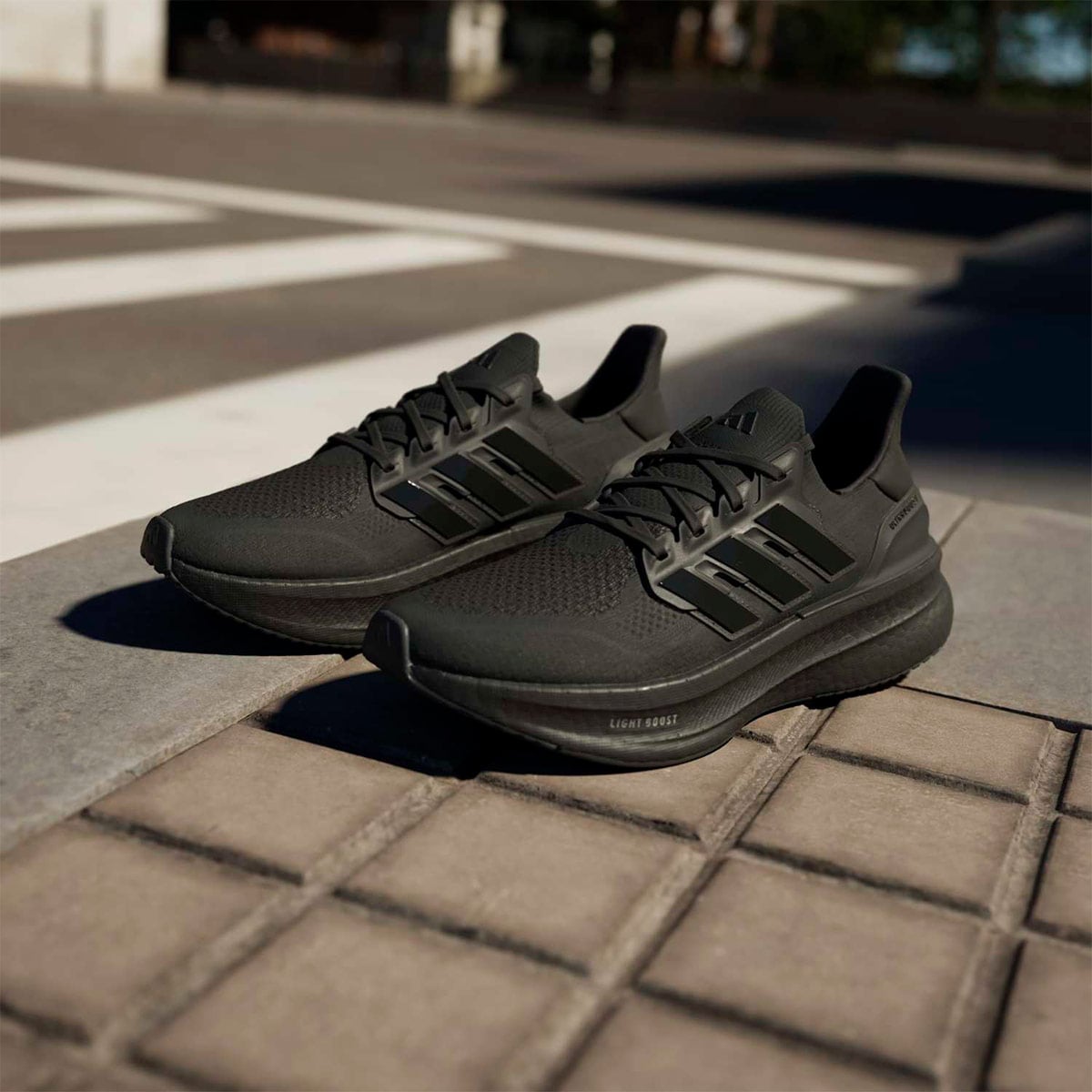 ZAPATILLAS HOMBRE ADIDAS RUNNING NEGRO ULTRABOOST 5 - 2