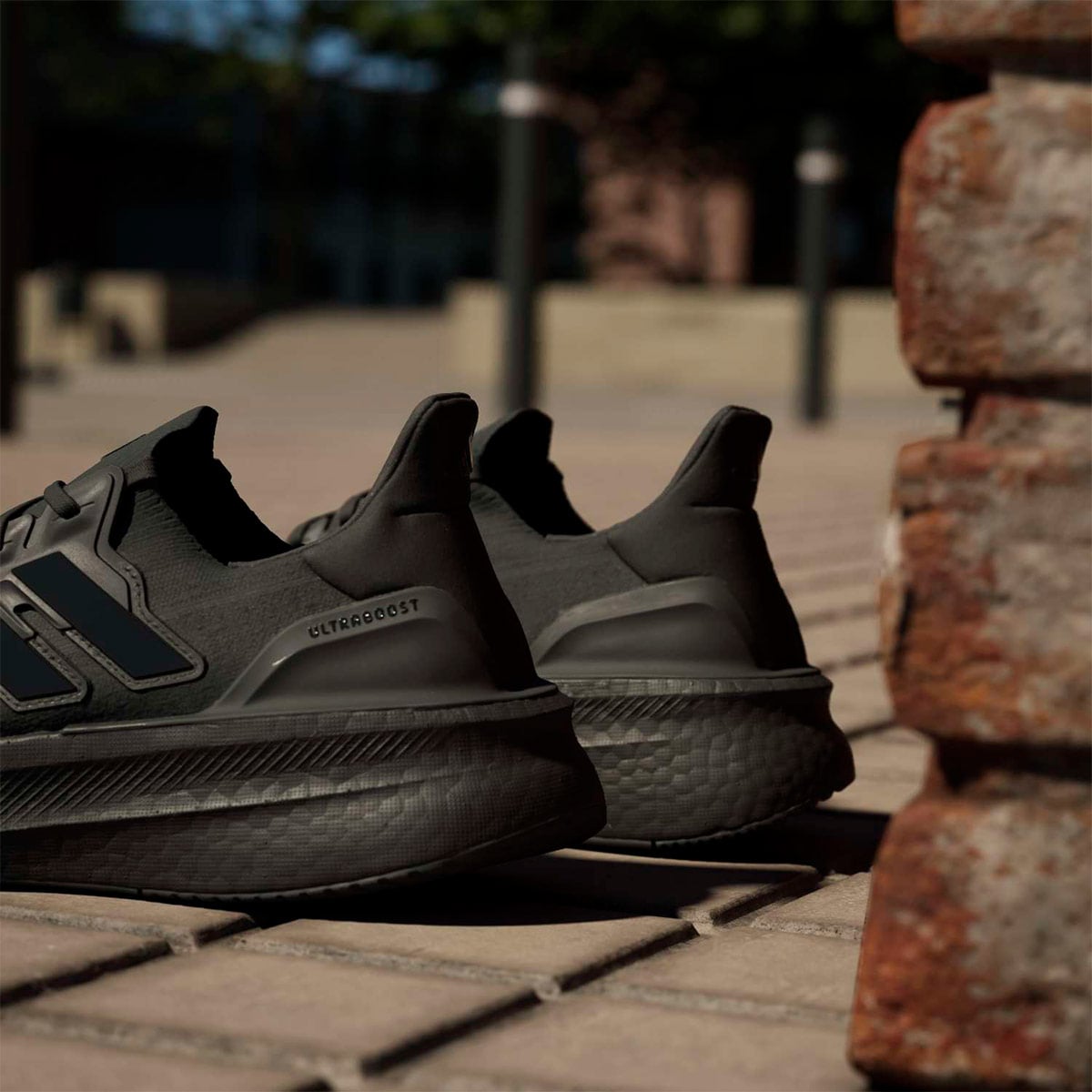 ZAPATILLAS HOMBRE ADIDAS RUNNING NEGRO ULTRABOOST 5 - 7