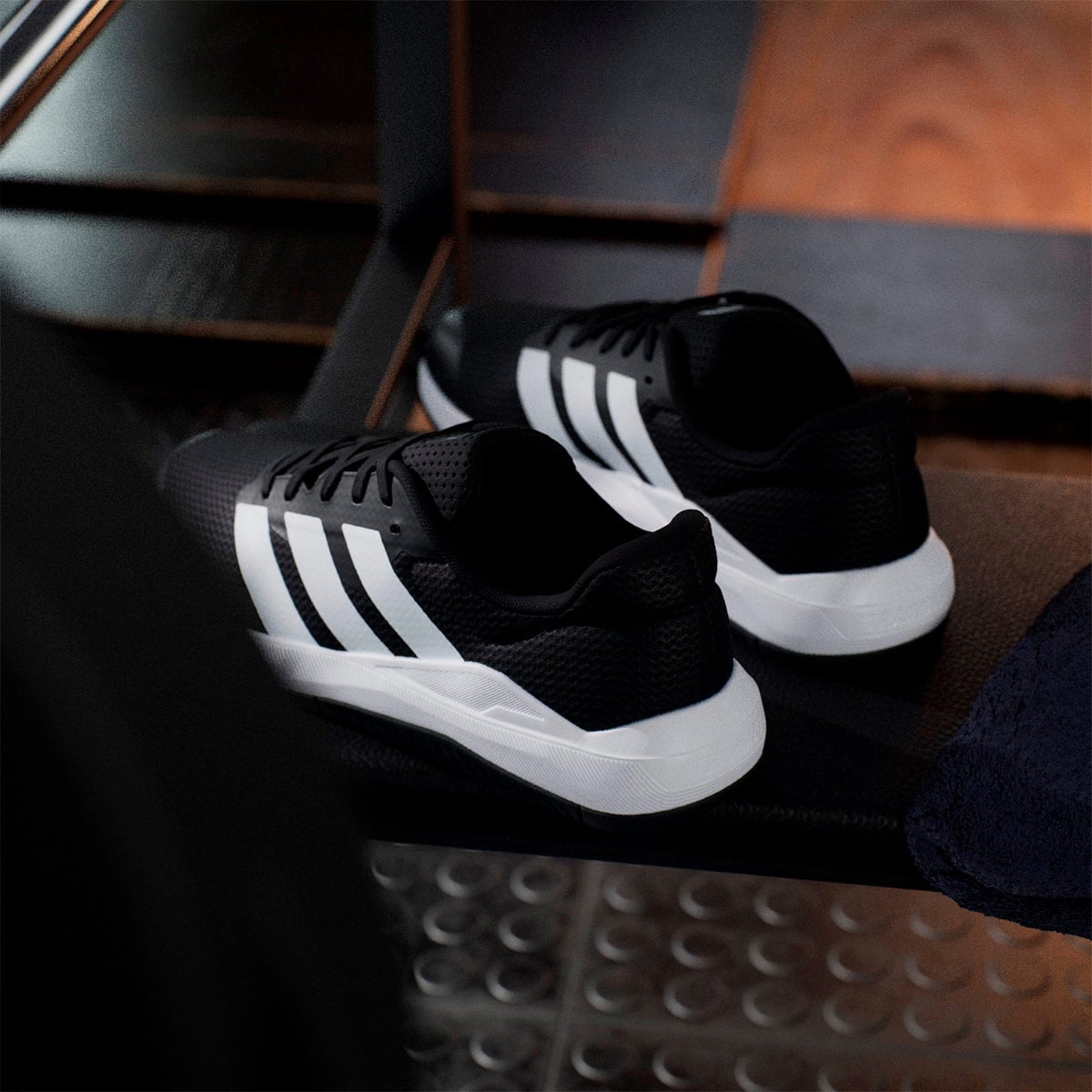 ZAPATILLAS HOMBRE ADIDAS CROSS TRAINING NEGRO DROPSET BASE - 4