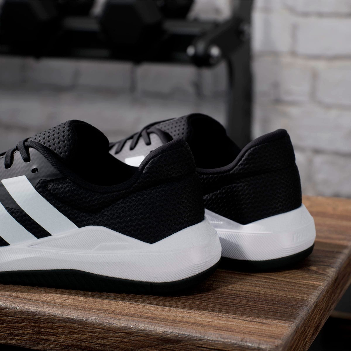 ZAPATILLAS HOMBRE ADIDAS CROSS TRAINING NEGRO DROPSET BASE - 8