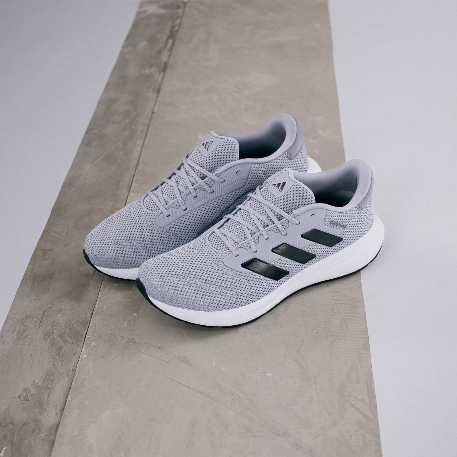 ZAPATILLAS UNISEX ADIDAS RUNNING RESPONSE RUNNER - 4