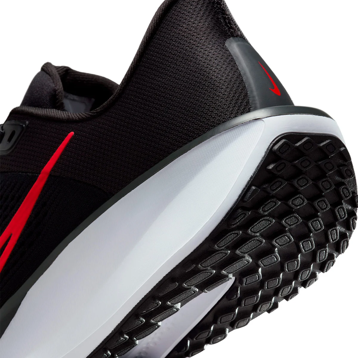 ZAPATILLAS HOMBRE NIKE RUNNING NEGRO QUEST 6 - 5