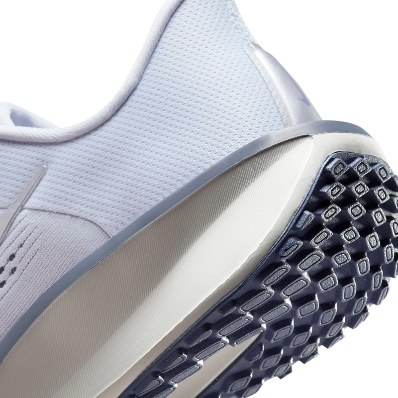 ZAPATILLAS MUJER NIKE RUNNING GRIS WMNS NIKE QUEST 6 - 5