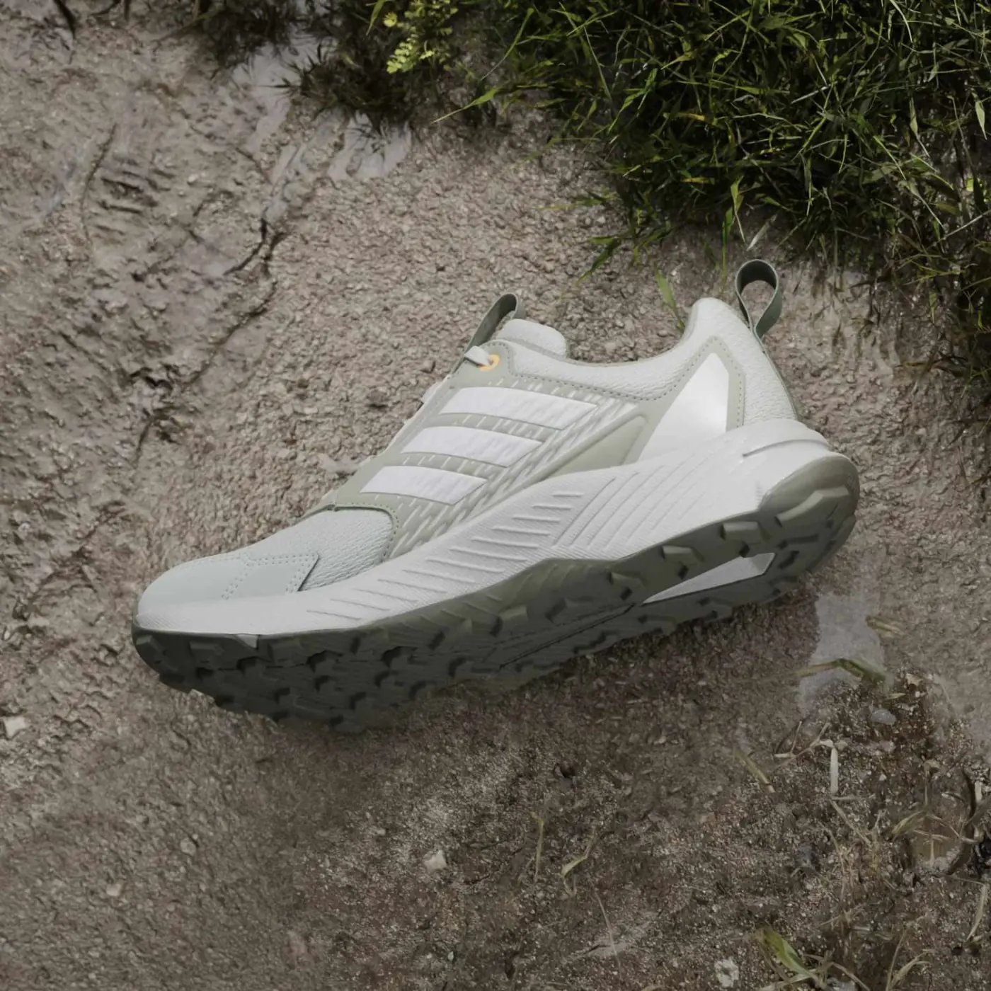 ZAPATILLAS MUJER ADIDAS TREKKING VERDE TRACEFINDER - 4