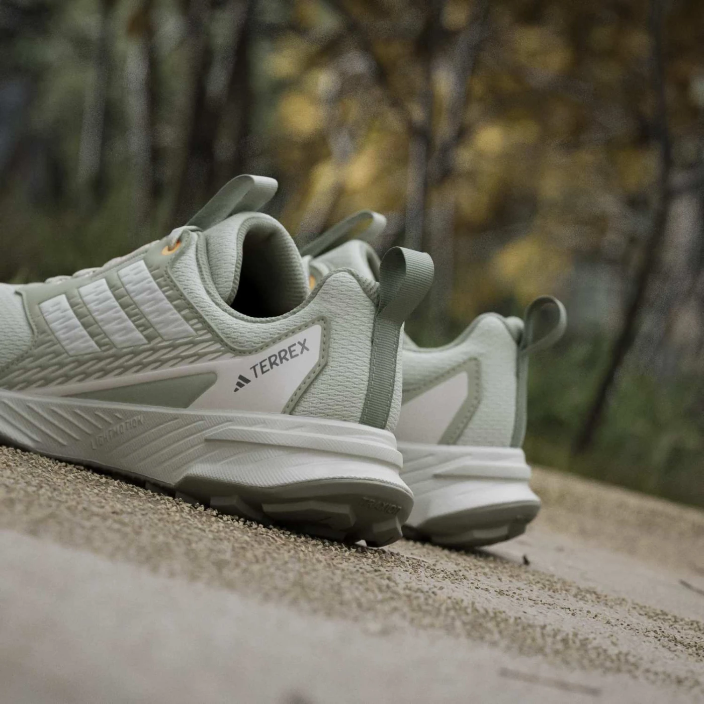 ZAPATILLAS MUJER ADIDAS TREKKING VERDE TRACEFINDER - 6