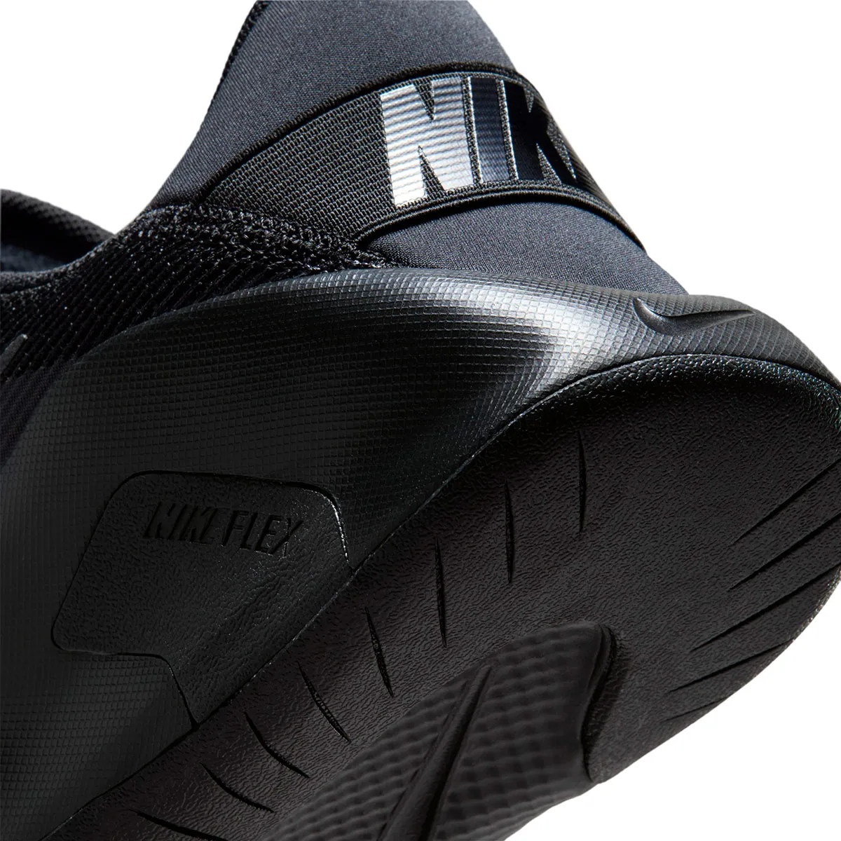ZAPATILLAS MUJER NIKE CROSS TRAINING NEGRO FLEX TRAIN - 5