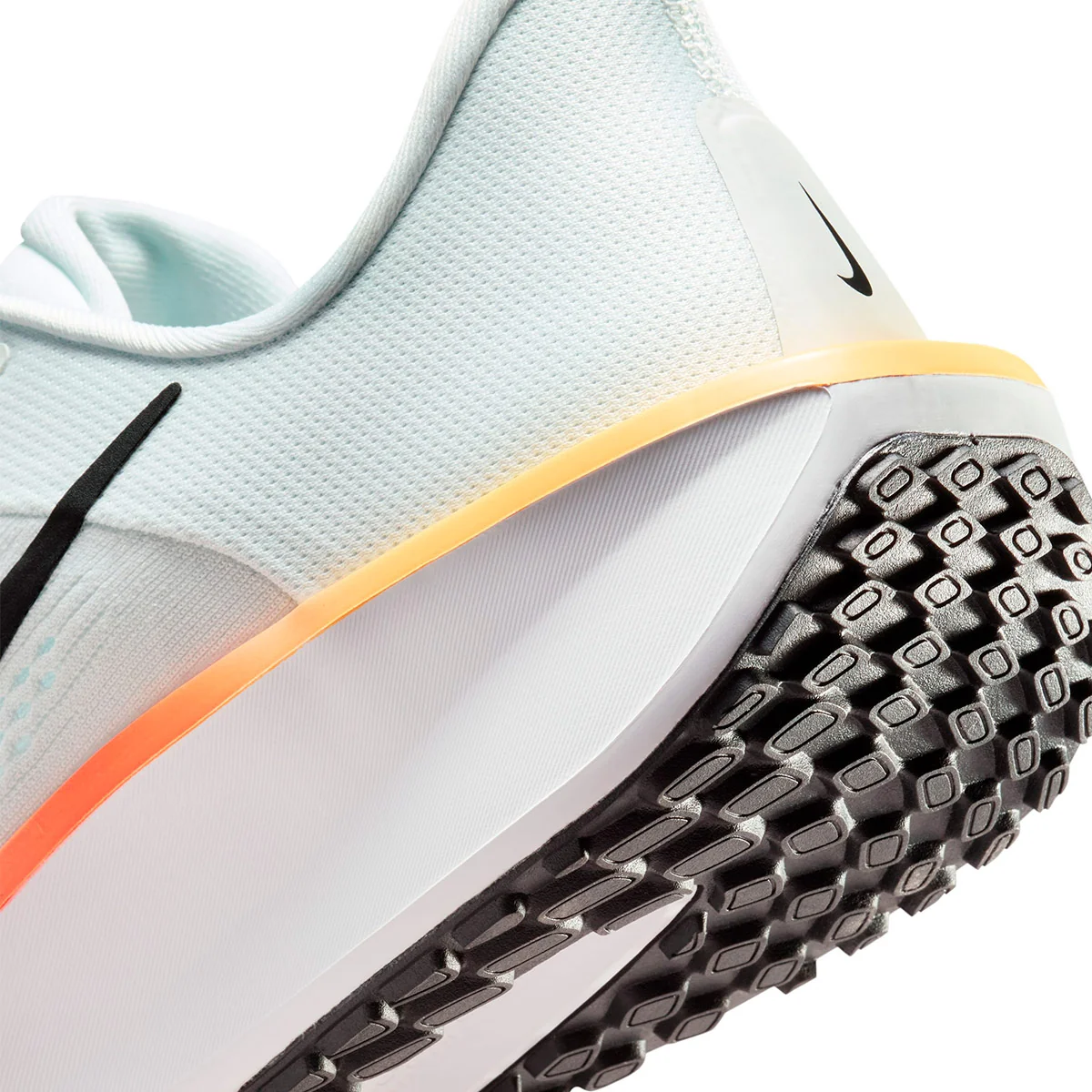 ZAPATILLAS HOMBRE NIKE RUNNING BLANCO QUEST 6 - 5
