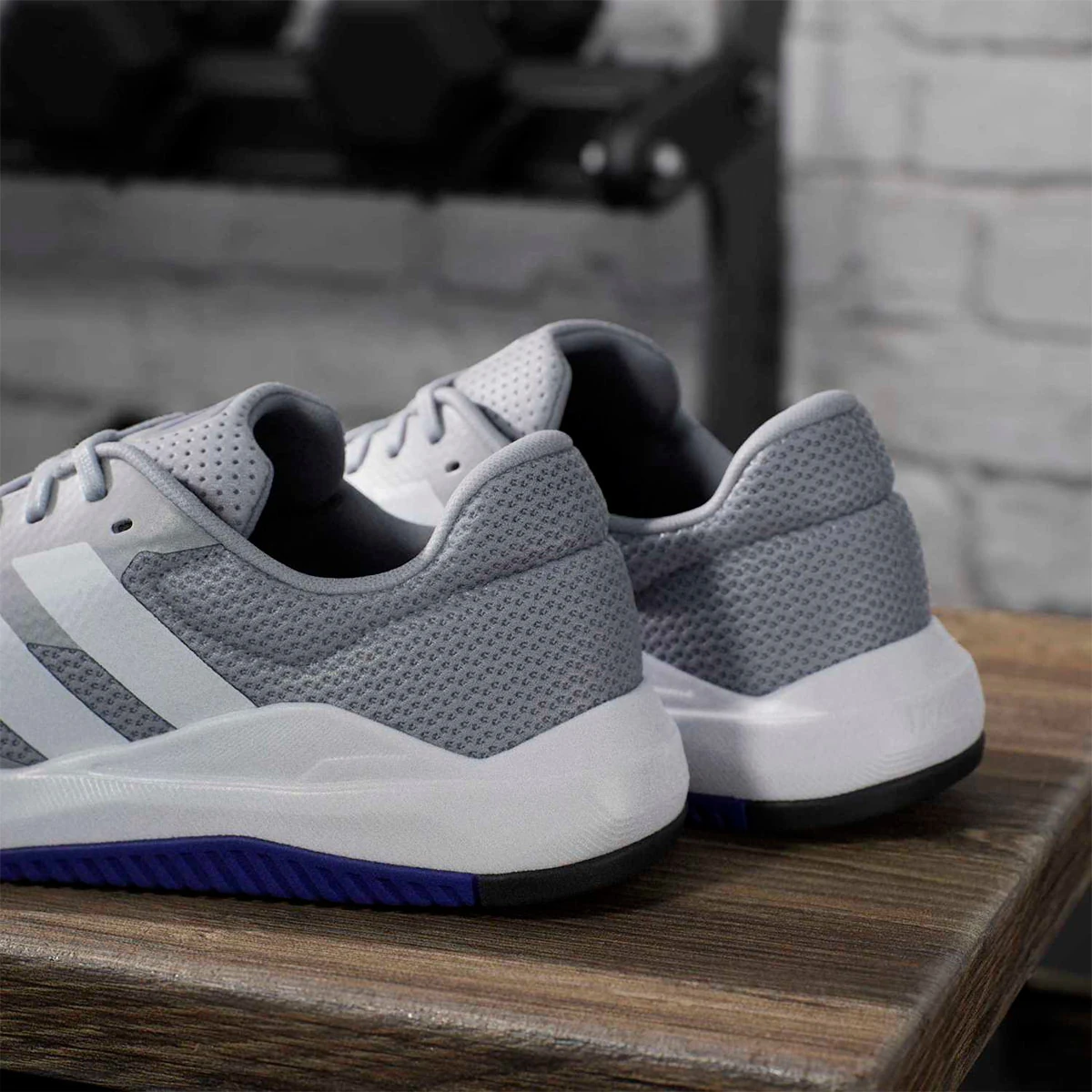 ZAPATILLAS HOMBRE ADIDAS CROSS TRAINING GRIS DROPSET BASE - 7
