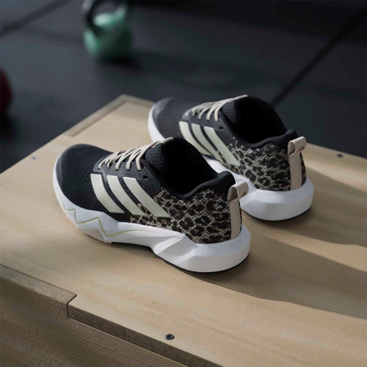 ZAPATILLAS MUJER ADIDAS CROSS TRAINING NEGRO RAPIDMOVE GO - 3