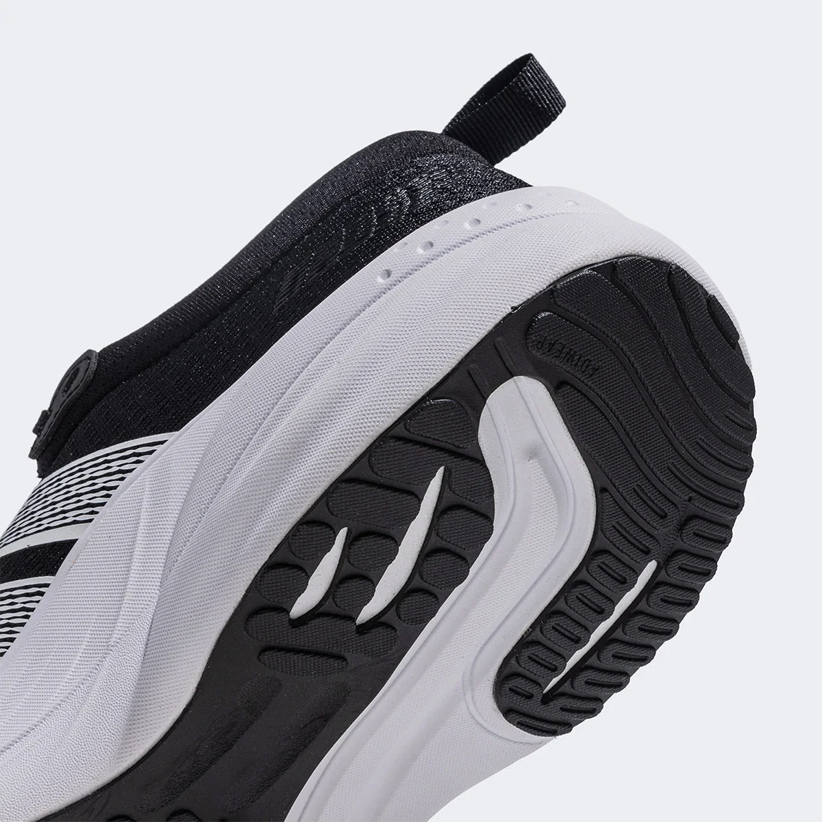 ZAPATILLAS UNISEX ADIDAS RUNNING FLOATNOVA - 9
