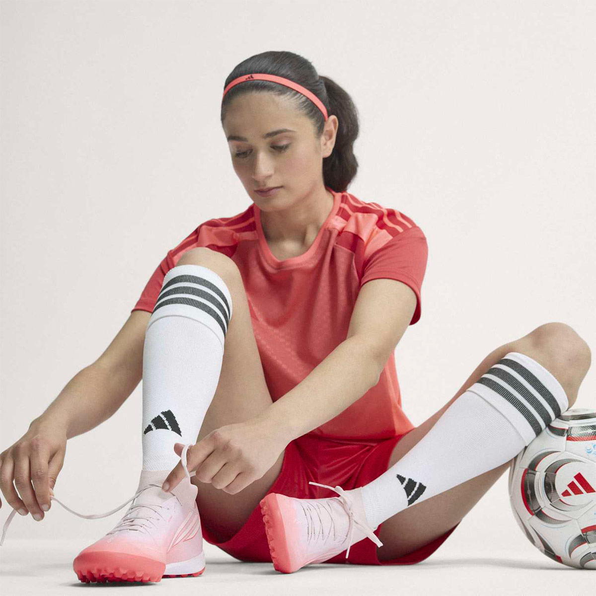 CHIMPUNES MUJER ADIDAS F50 SPARKFUSION LEAGUE PASTO ARTIFICIAL - 4