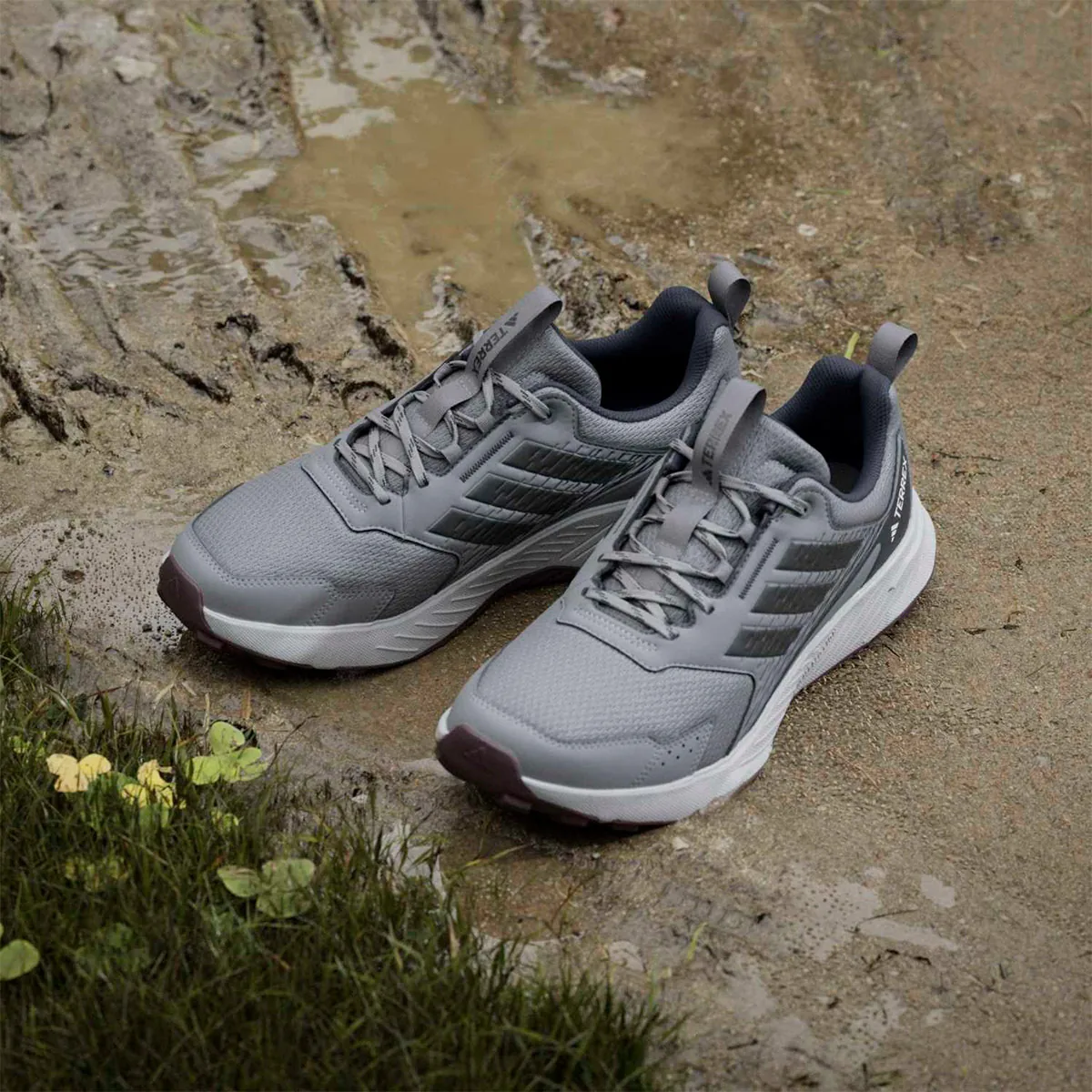 ZAPATILLAS HOMBRE ADIDAS RUNNING GRIS TRACEFINDER - 2